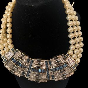 Heidi daus huge necklace set